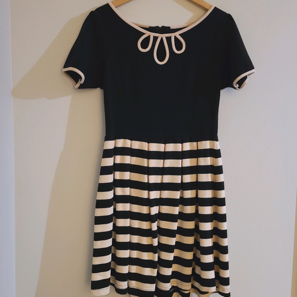 MODCLOTH keyhole dress by Dear Creatures ♥